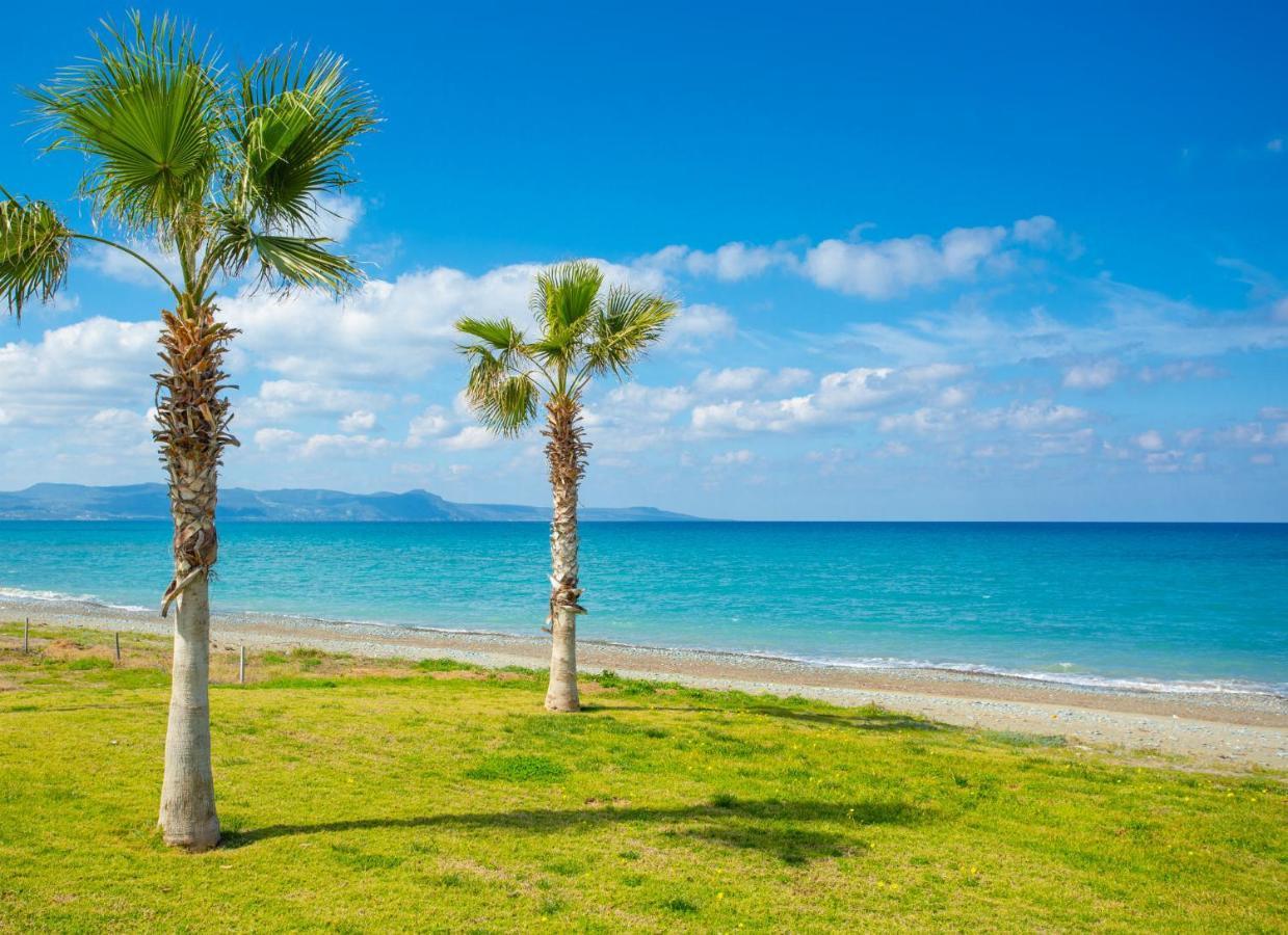 Villa Beach Heaven ポモス エクステリア 写真