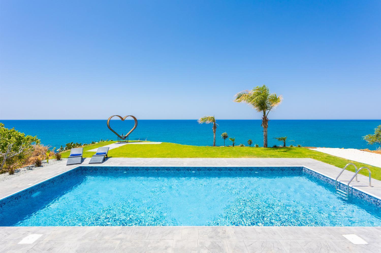 Villa Beach Heaven ポモス エクステリア 写真